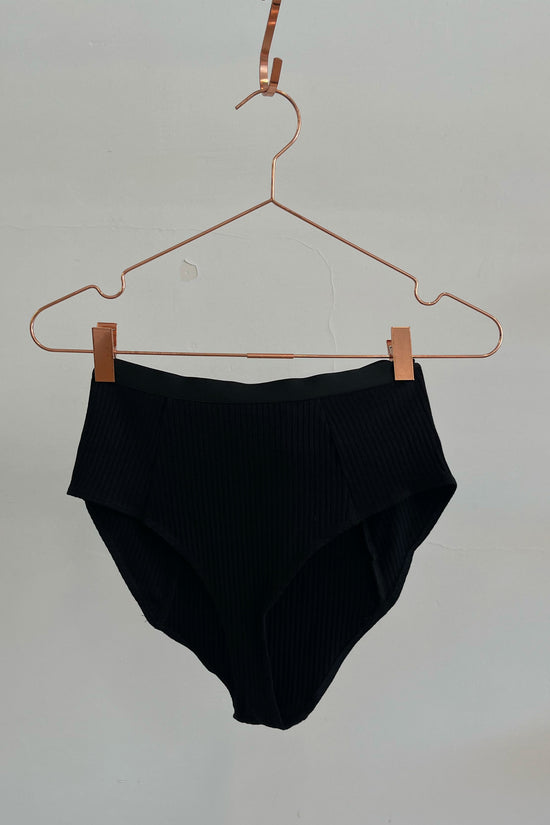 Sample Sale Ana High-Rise Undies in Black - Whimsy & Row
