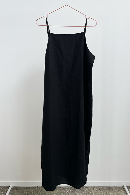 Sample Sale Loni Dress in Black Linen - Whimsy & Row