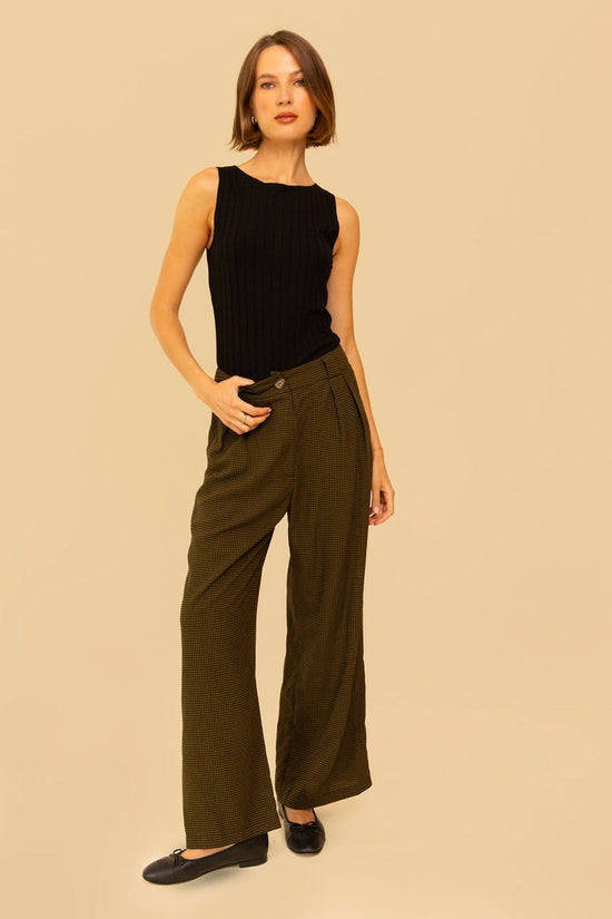 Leanna Pant in Hunter Gingham - Whimsy & Row