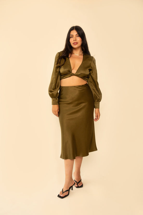 Donna Skirt in Silky Hunter - Whimsy & Row