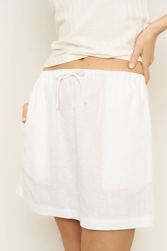 Bella Skirt in White Linen - Whimsy & Row
