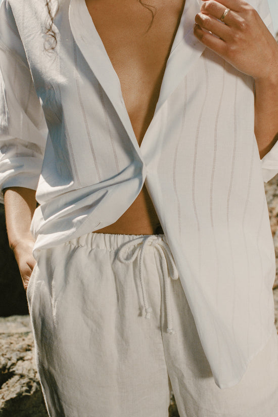 Peri Shirt in White Poplin - Whimsy & Row