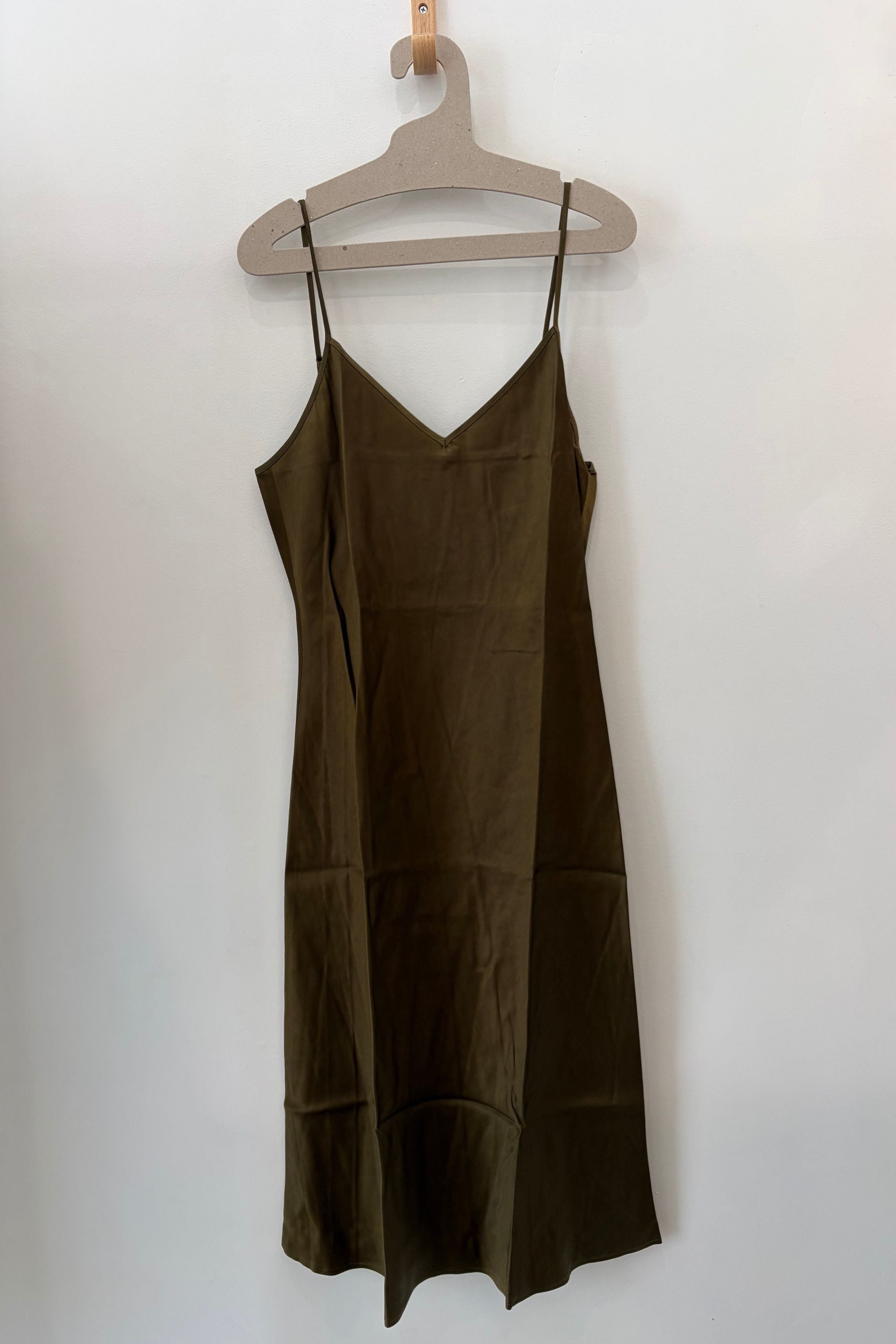 Sample Sale Freya Dress in Hunter - Whimsy & Row