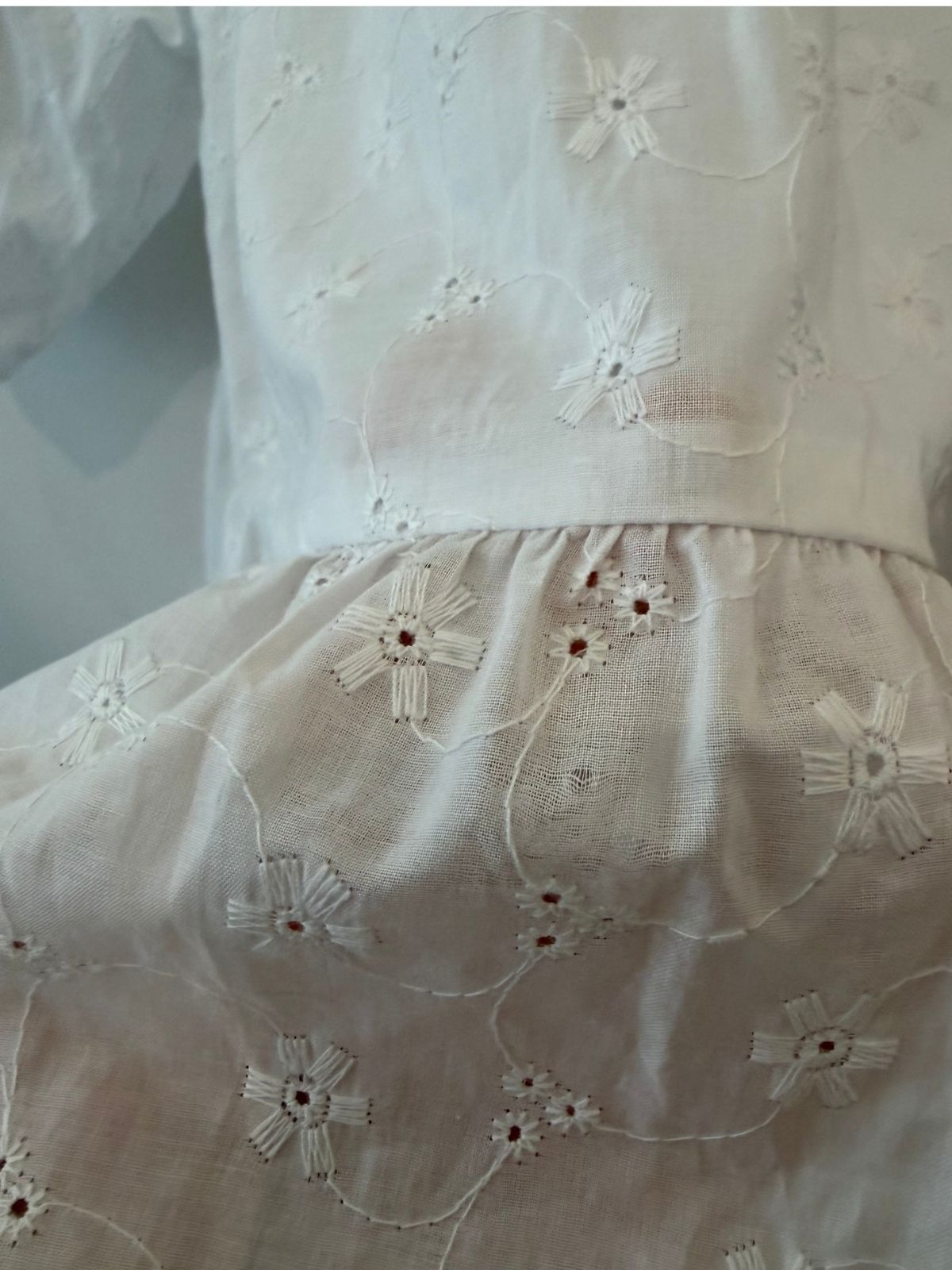 Sample Sale Phoenix Dress in White Embroidery - Whimsy & Row
