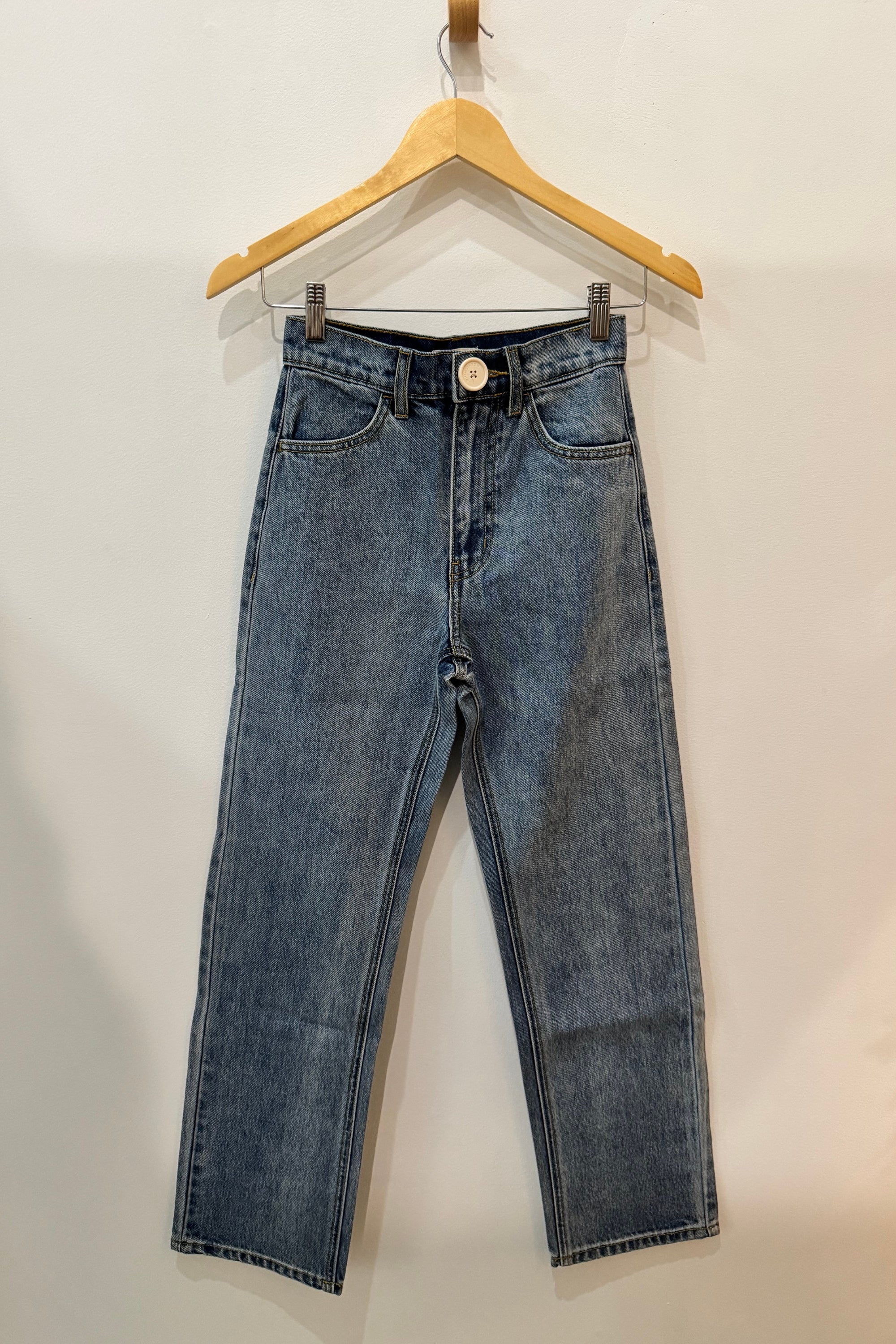 Sample Sale Farrah Pant in Light Denim - Whimsy & Row