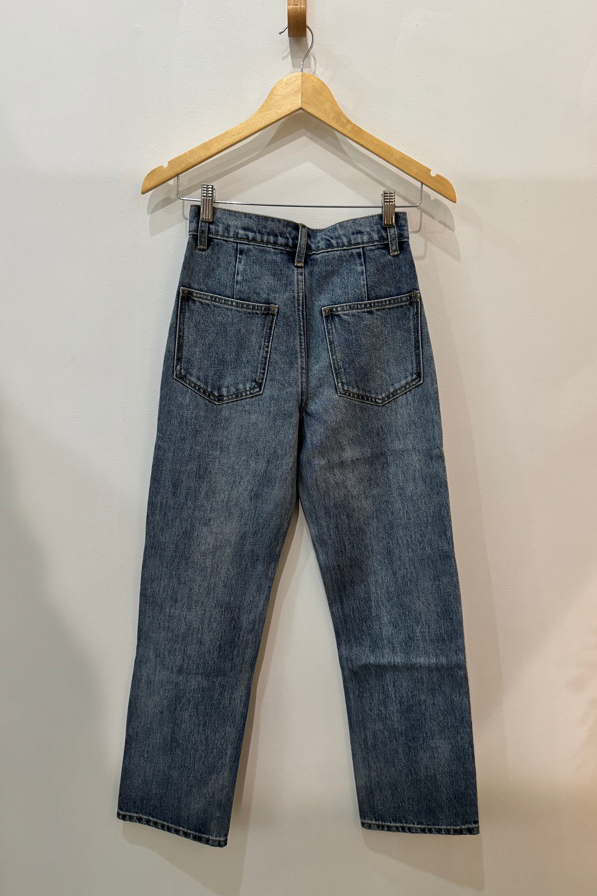 Sample Sale Farrah Pant in Light Denim - Whimsy & Row