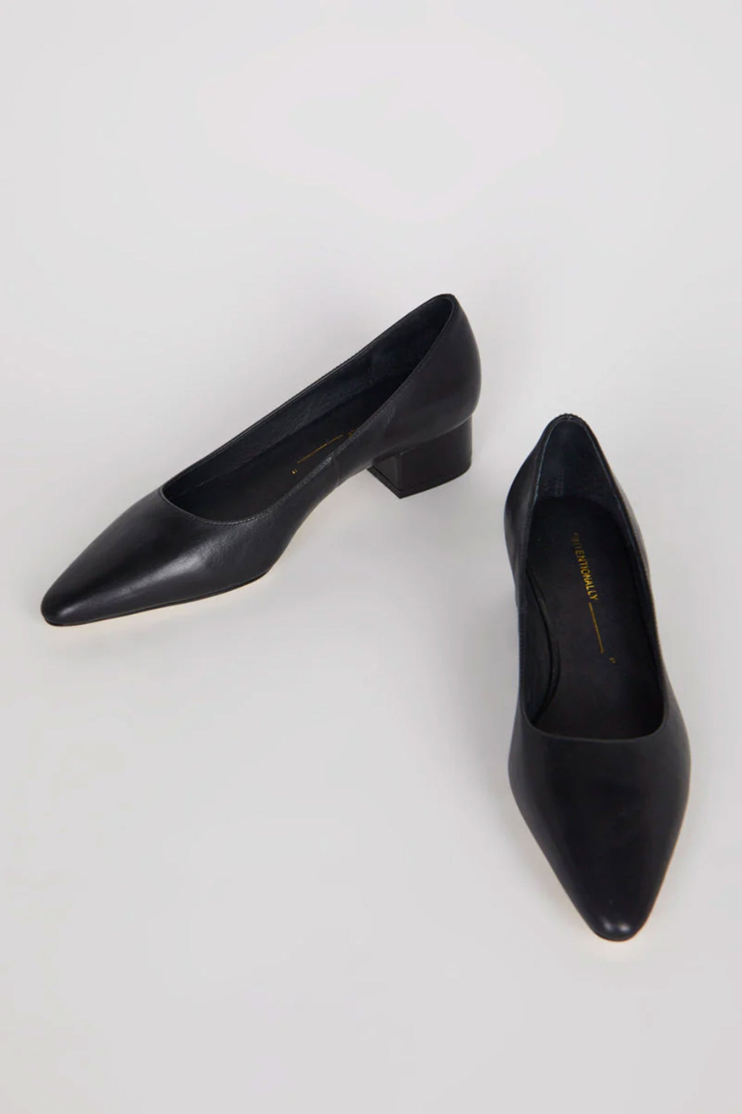 Intentionally Blank Traditional Heel in Black
