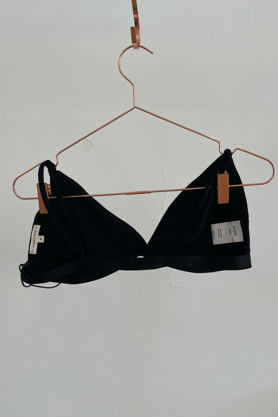 Sample Sale Lucia Bralette in Black - Whimsy & Row