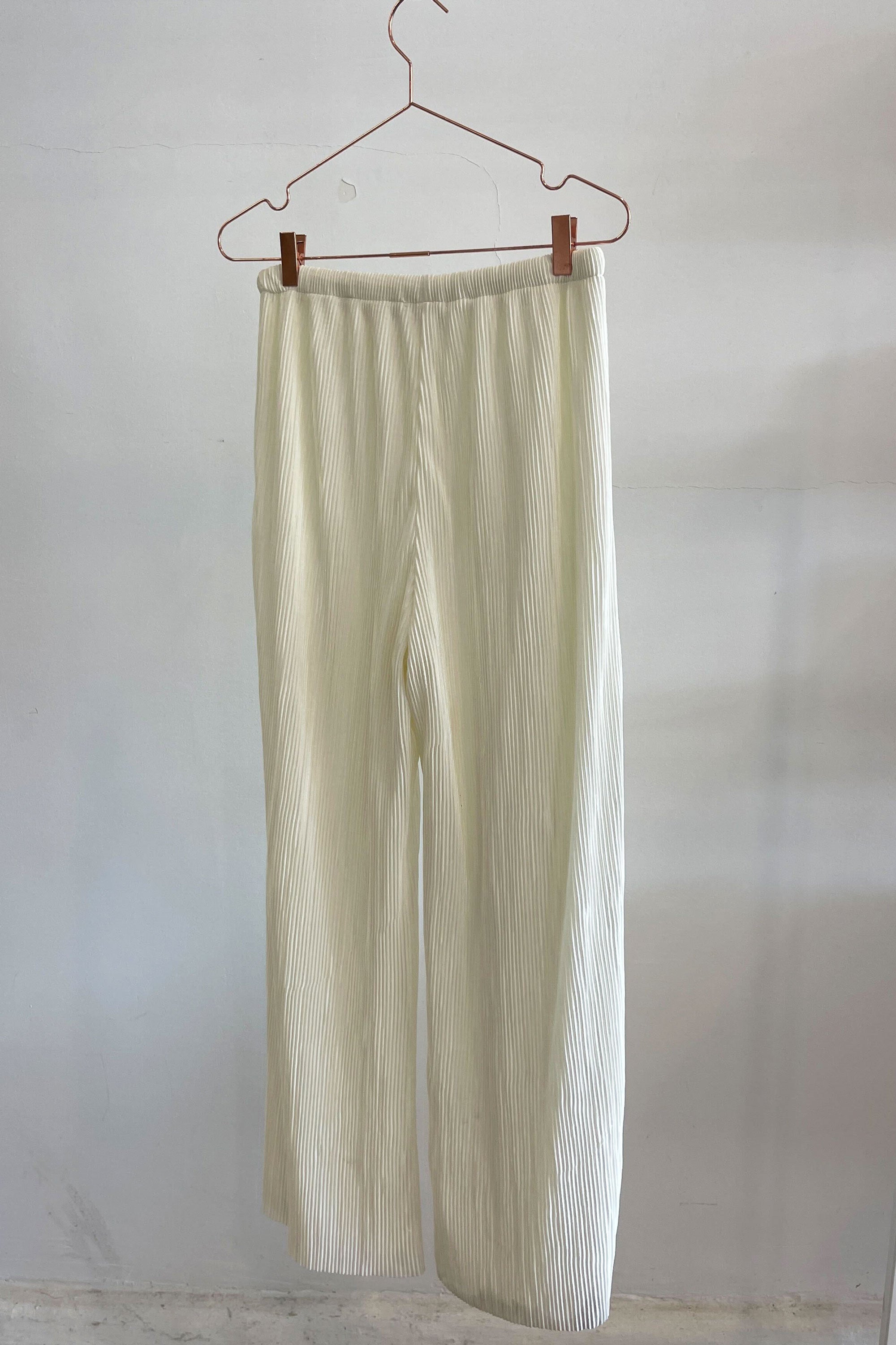 Sample Sale Raffa Pants in Cream Plissé - Whimsy & Row