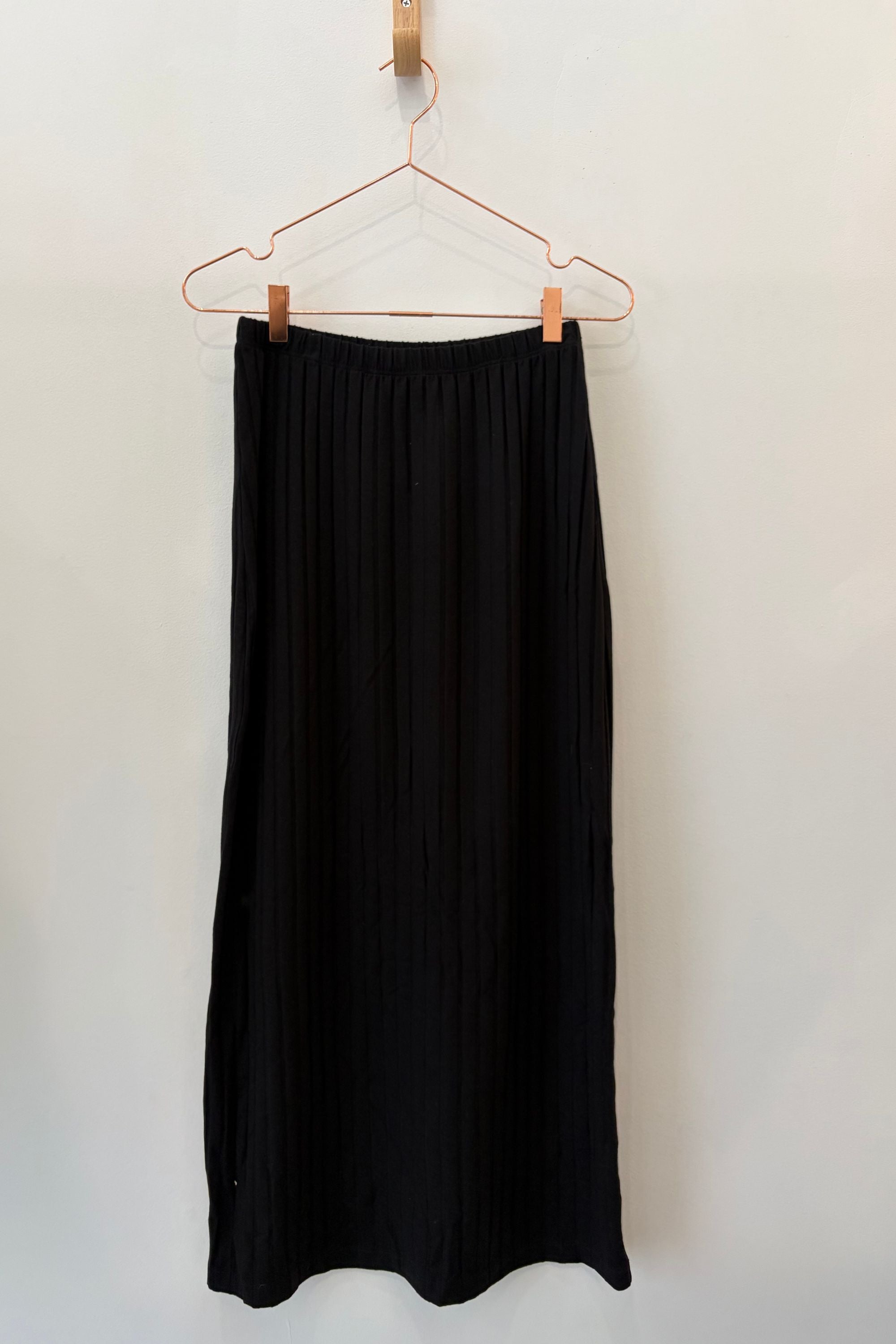 Sample Sale Jada Skirt in Black - Whimsy & Row