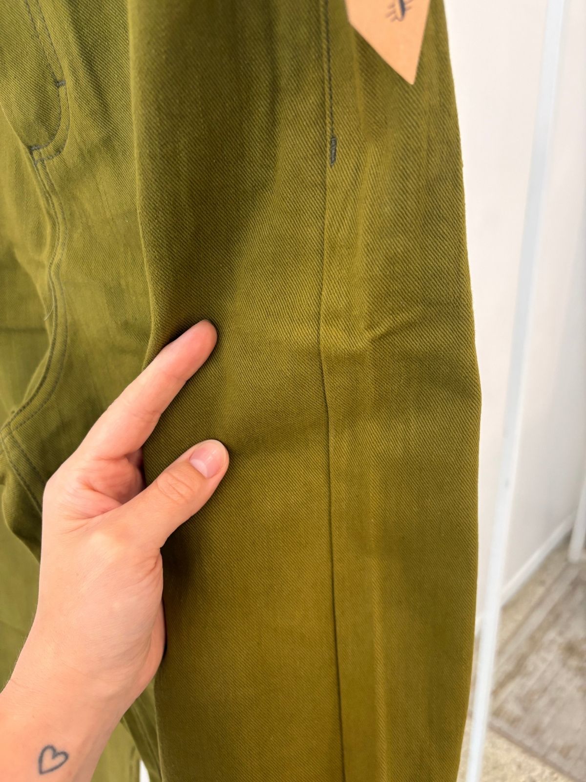 Sample Sale Flora Pant in Hunter - Whimsy & Row