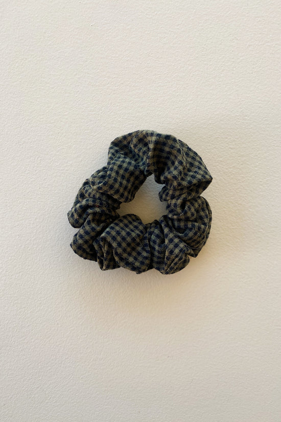 Silky Scrunchie in Gingham - Whimsy & Row