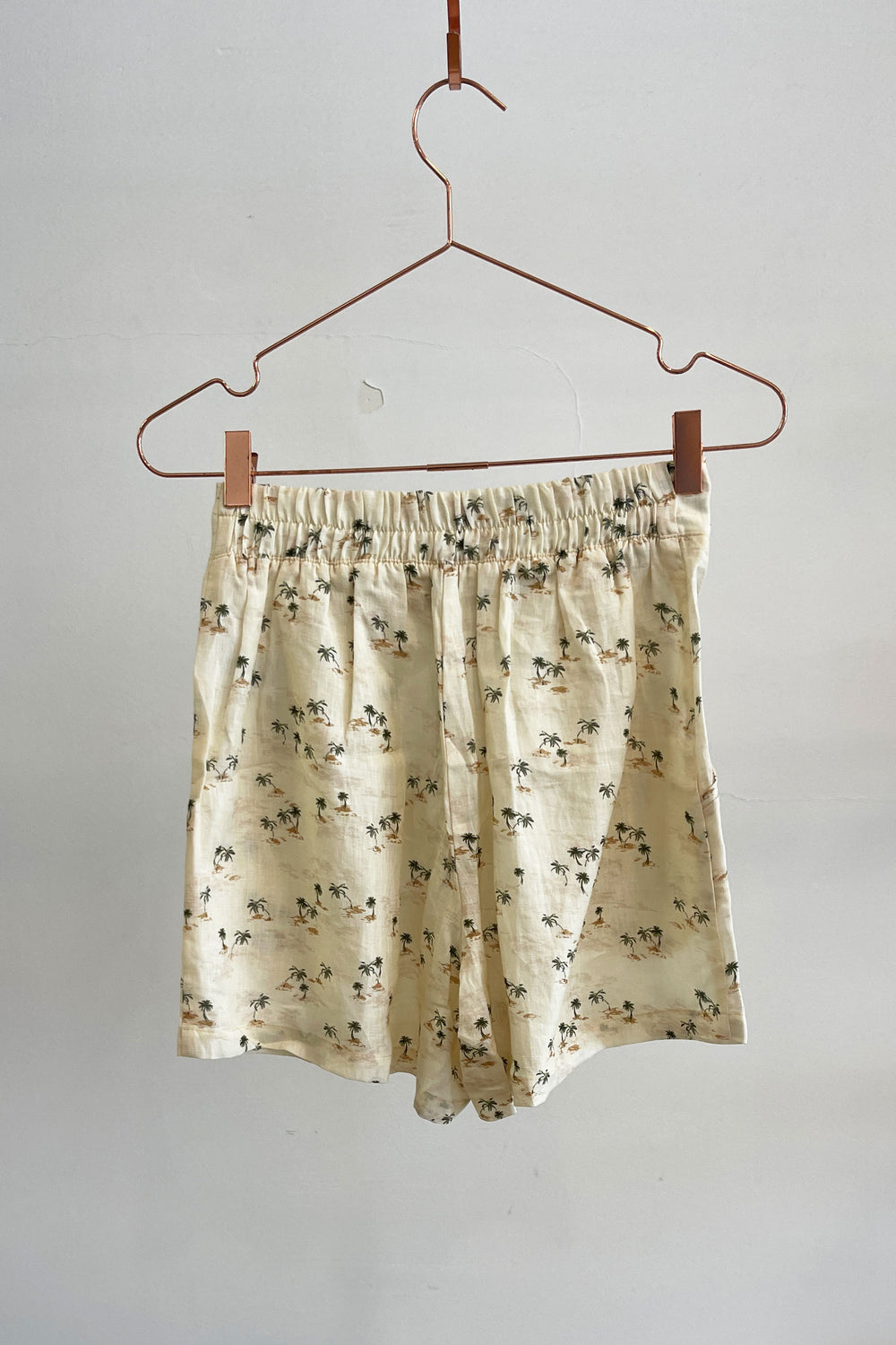 Sample Sale Valentina Shorts in Palm Print Linen - Whimsy & Row