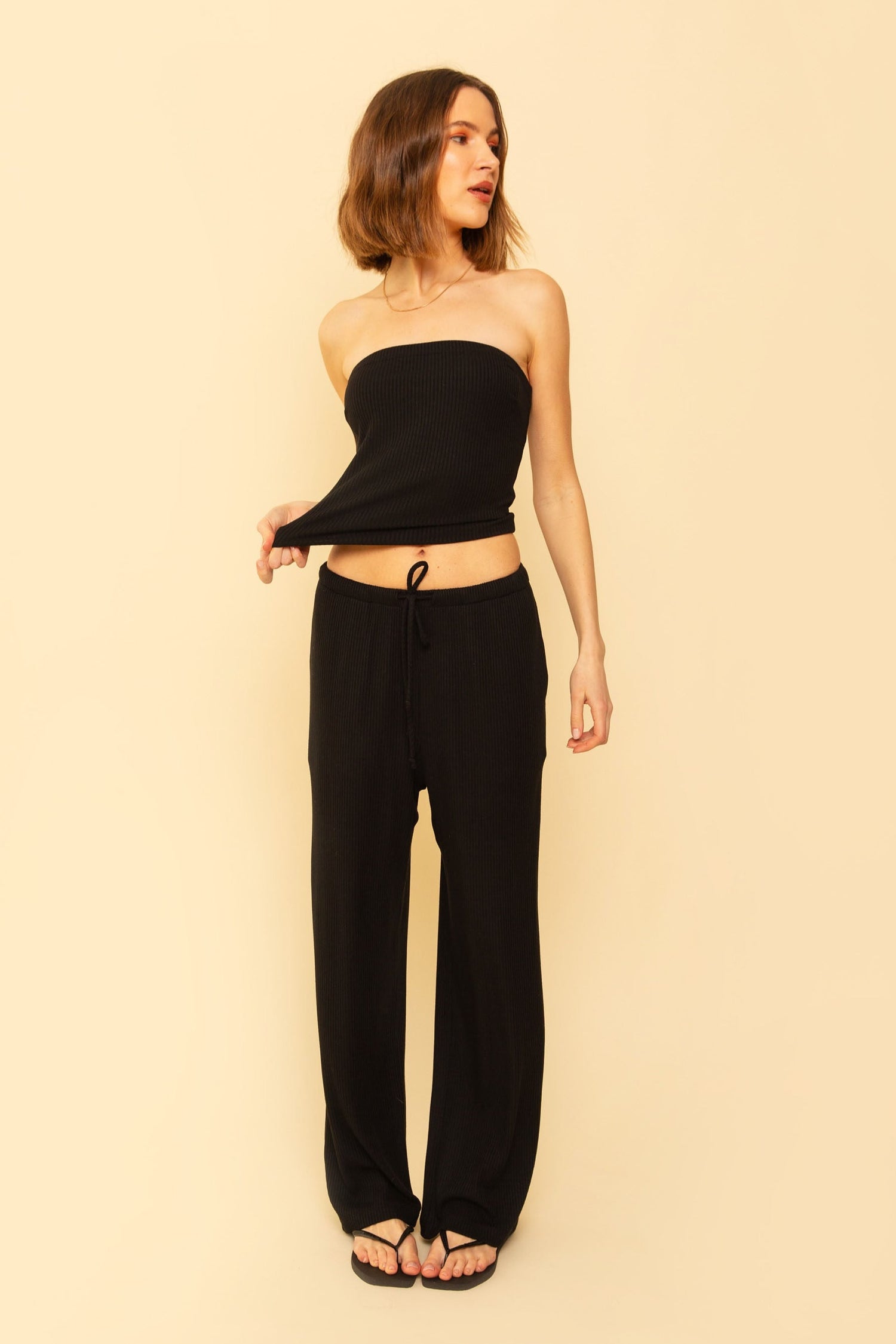 Paloma Pant in Black Rib