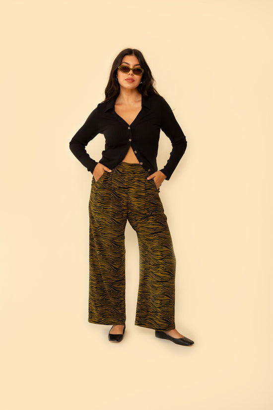 Sample Sale Vera Pant in Hunter Zebra - Whimsy & Row