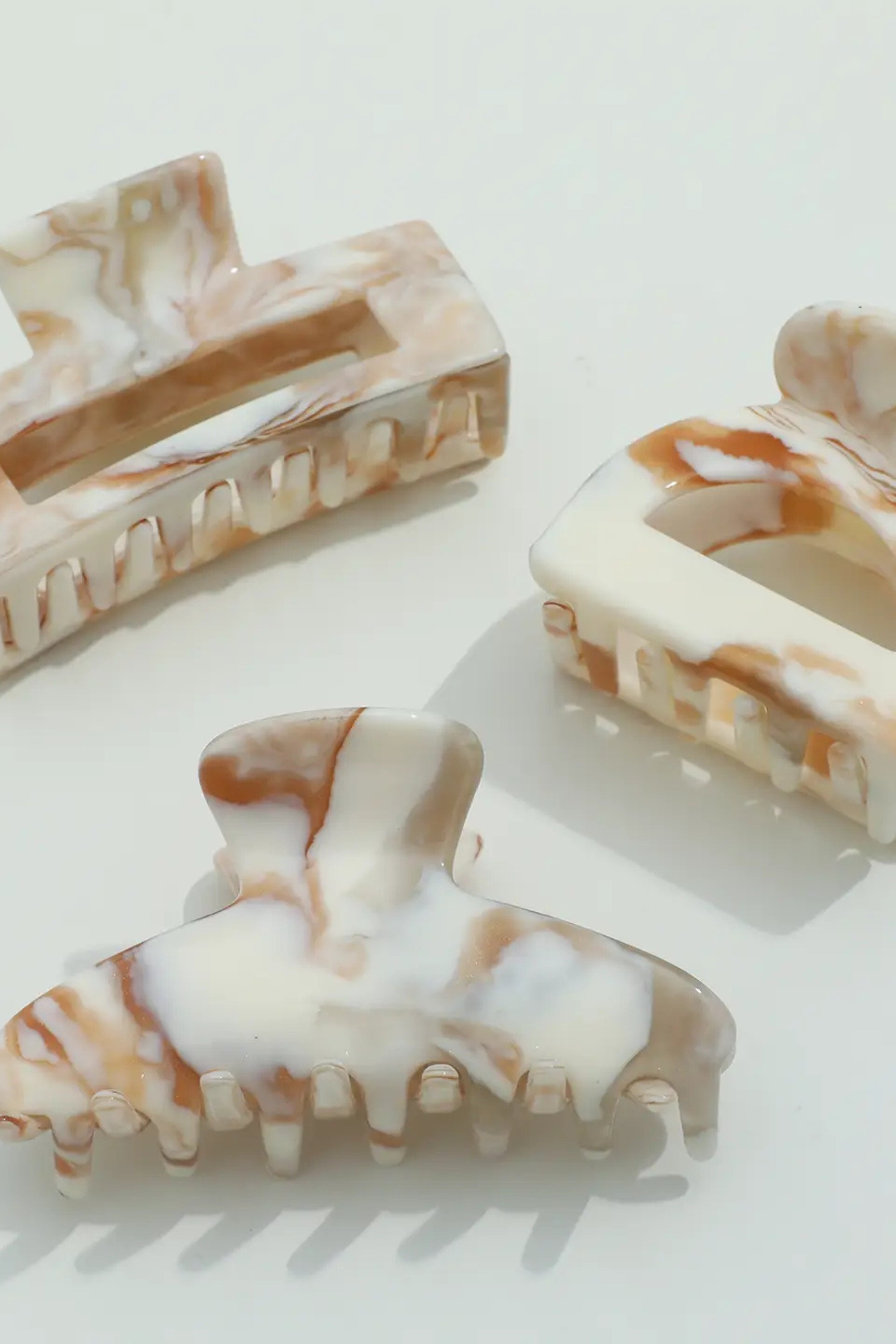 Adorro Hair Clip in Marble - Whimsy & Row