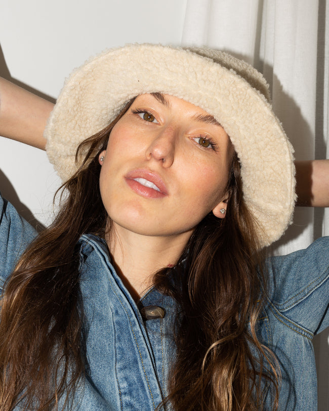 Sample Sale Bucket Hat in Cream Sherpa - Whimsy & Row