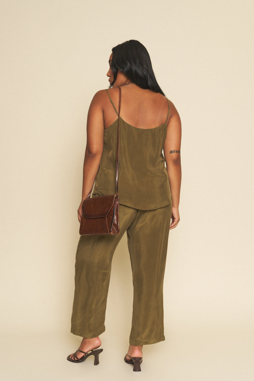 Rowen Pant in Olive - Whimsy & Row