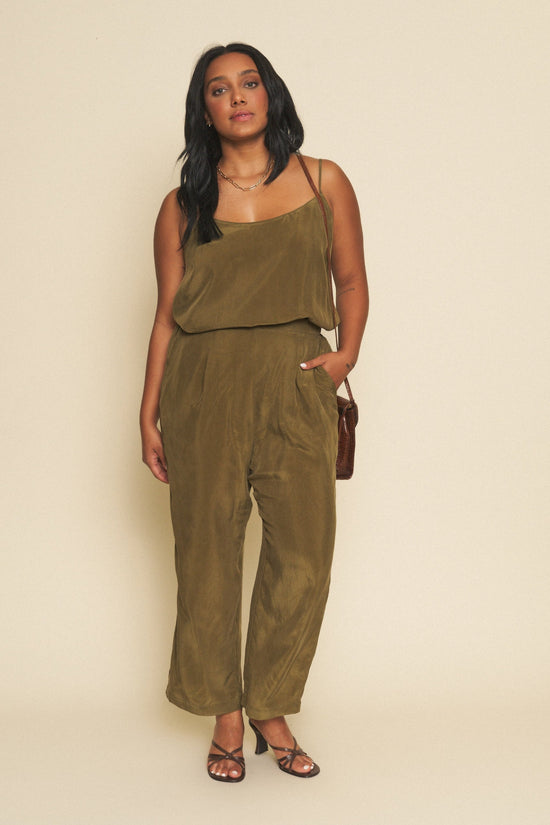 Rowen Pant in Olive - Whimsy & Row